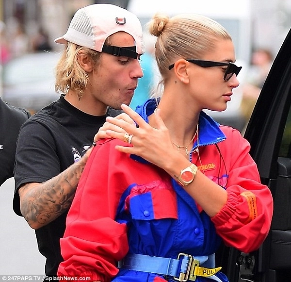 Hot bằng chứng cho thấy justin và hailey đã bí mật kết hôn - 2