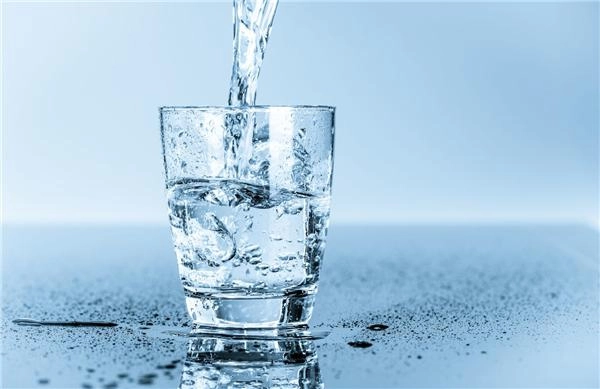 Khoa học chứng minh uống nước lọc đều đặn mỗi ngày cả năm không lo mỡ thừa tăng cân - 2