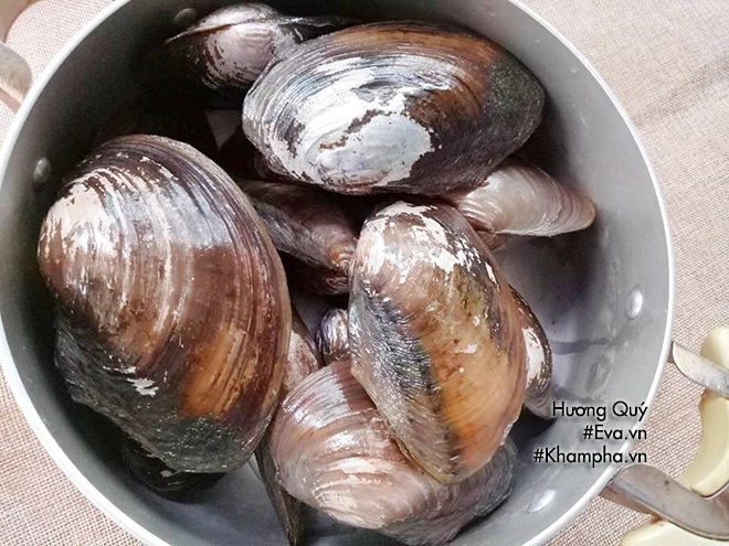 Nấu cháo trai ngọt thơm đãi cả nhà bữa sáng cuối tuần - 3