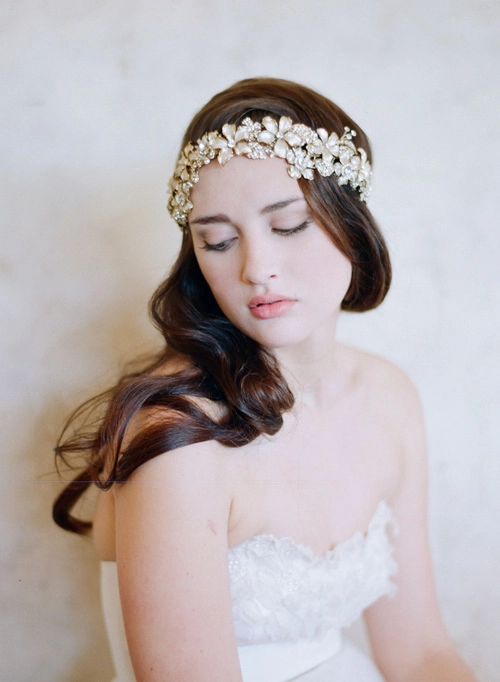 Ngẫu hứng với hoa thời trang tóc cô dâu lên ngôi năm 2015 - 4