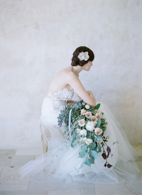 Ngẫu hứng với hoa thời trang tóc cô dâu lên ngôi năm 2015 - 11