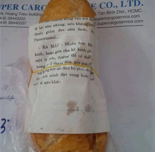 Những kiểu giấy gói bánh mì khiến người ăn chưa nhai đã nghẹn - 2