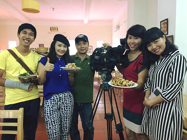 Những lần bảo thanh hh mỹ linh cùng dàn mỹ nhân việt vào bếp nấu ăn khiến dân tình ngỡ ngàng - 5