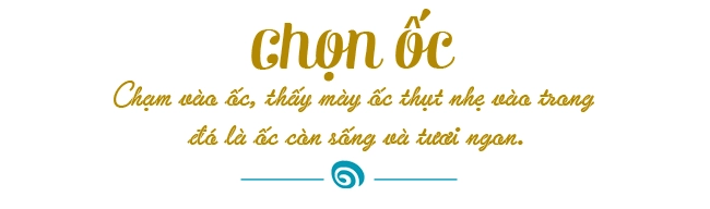 Trời chợt lạnh mách chị em mẹo luộc ốc giòn giòn pha nước chấm ngon ai ăn cũng sướng - 1