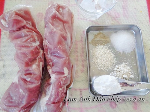 Tự làm giò lụa mềm mịn dai ngon không sợ có hàn the - 1