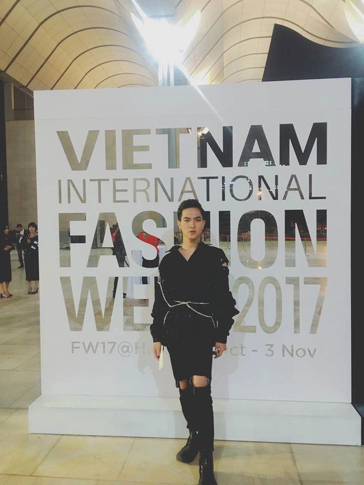 Xuất hiện hiện tượng thời trang lạ tại vietnam international fashion week 2017 - 4