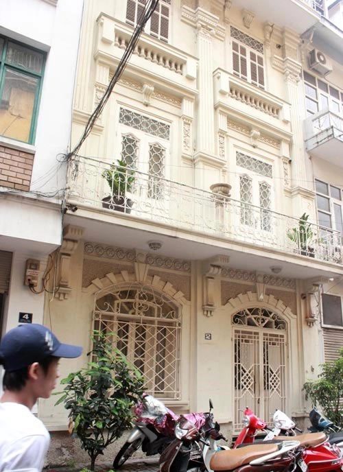 Biệt thự của quan chức siêu lừa bị kê biên - 9