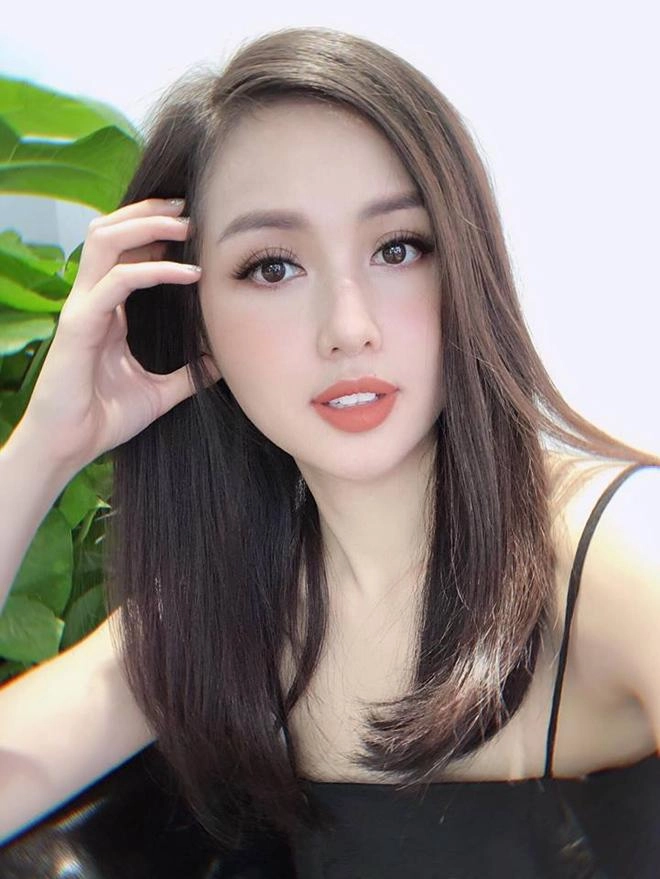 Bỏ showbiz về làm mẹ bỉm sữa 3 hotgirl đẹp hơn thời con gái làm ăn ngày càng giàu - 13