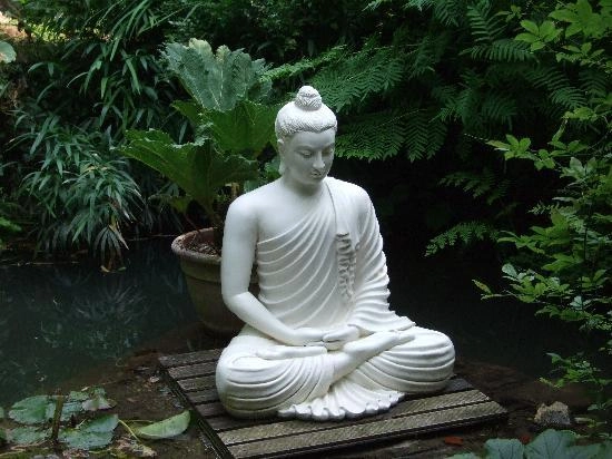 Cách bày tượng phật trong nhà tránh phạm cấm kị - 2
