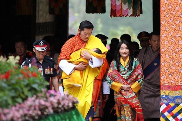 Cách dạy con trai đặc biệt của quốc vương bhutan - vua của đất nước hạnh phúc nhất thế giới - 5