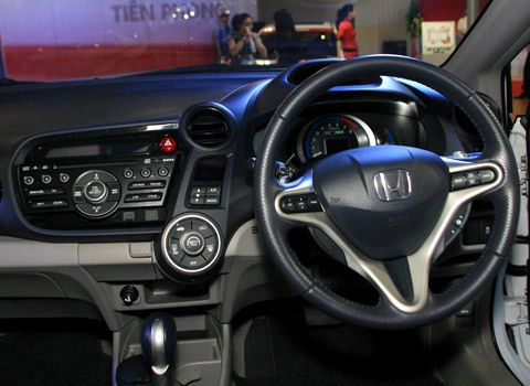  cận cảnh chiếc hybrid honda insight - 2