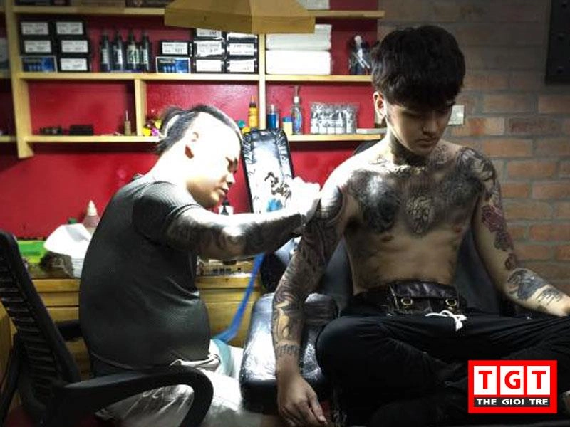 Chàng soái ca tattoo vạn người mê - 8