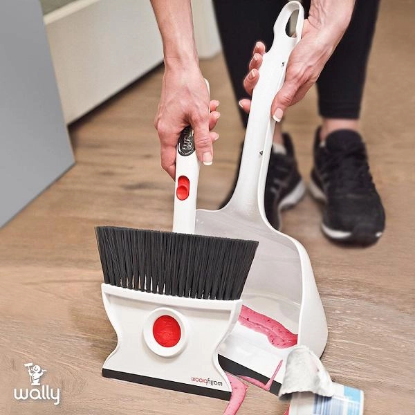 Chị em nhàn tênh tiết kiệm được hàng giờ lau dọn nhờ bộ chổi kiêm cây lau nhà nhỏ gọn - 1