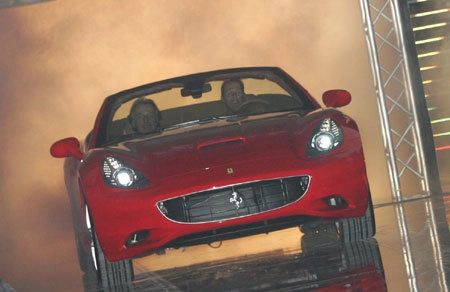  chiếc ferrari california đầu tiên được bán - 1