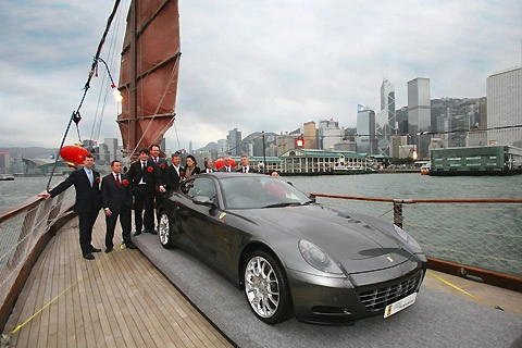  chiếc ferrari thứ 1000 đến hong kong - 2