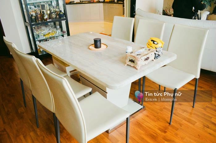 Chung cư tiền tỷ ngập sắc hoa xuân của á hậu huyền my ngày tết - 16