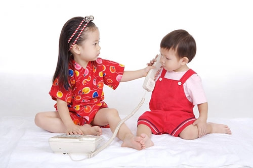 Đồ chơi thông minh cho bé 2 tuổi mẹ nên lựa chọn ngay - 2