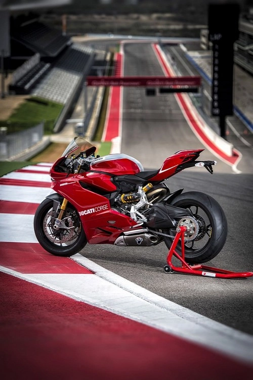  ducati 1199 panigale nhận giải thưởng thiết kế red dot - 3