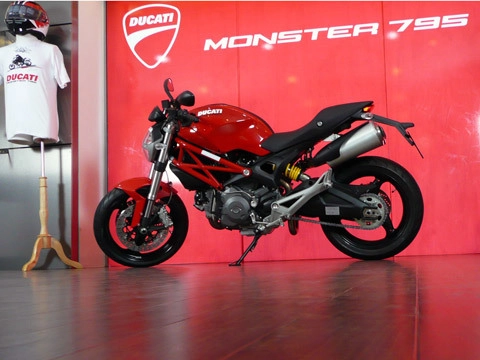  ducati báo giá monster 795 tại việt nam - 1