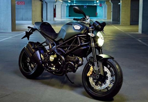  ducati giới thiệu monster diesel tại rome - 1