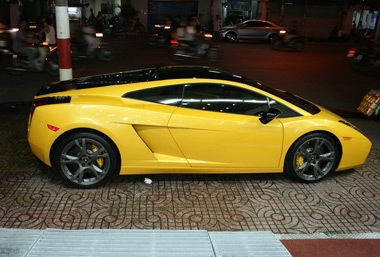  hàng độc lamborghini gallardo se cập cảng việt nam - 2