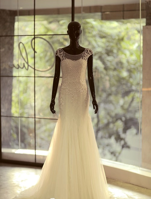 Hé lộ 4 chiếc váy cưới tuyệt đẹp của trúc diễm - 11