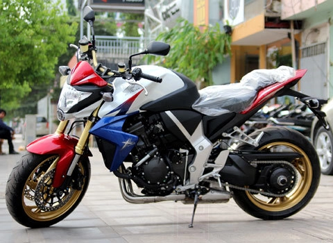  honda cb1000r abs 2011 cập cảng sài gòn - 1