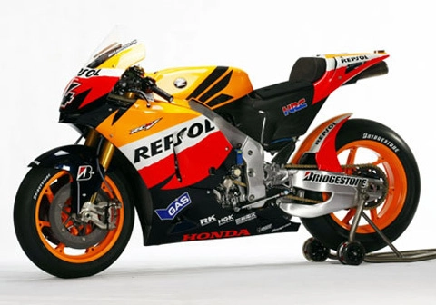  honda ra mắt đội đua motogp 2010 - 1