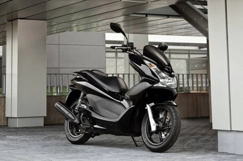  honda tiếp tục triệu hồi pcx tại châu âu - 1