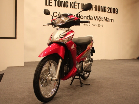  honda việt nam trình làng future x mới - 1