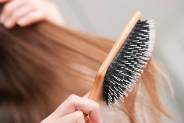 Khám phá cách sở hữu mái tóc mềm mượt gấp 2 lần chỉ với 10 phút mỗi ngày - 7