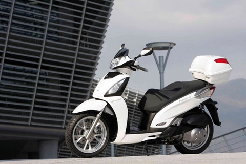  kymco people 300 gti - đối thủ sh 300i tại châu âu - 2