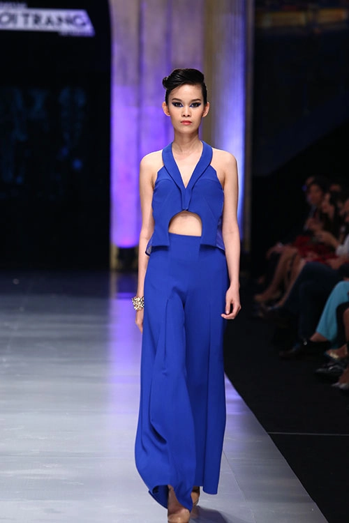 Lý giám tiền lên ngôi quán quân project runway 2014 - 11