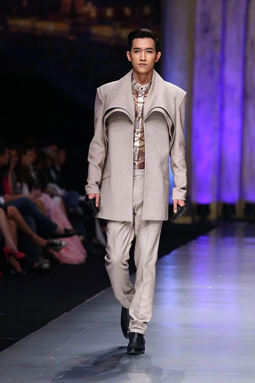 Lý giám tiền lên ngôi quán quân project runway 2014 - 17