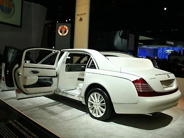  maybach đưa landaulet vào sản xuất - 3