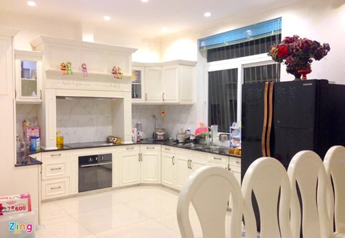 Nội thất xa hoa trong biệt thự của đăng khôi - 9