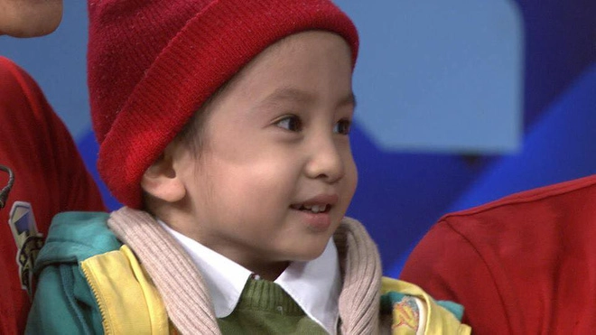 Quang hải đức chinh bật khóc khi gặp tôm - cậu bé 4 tuổi bị ung thư não giàu nghị lực - 5
