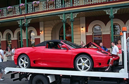  siêu xe ferrari 360 spider đâm cột - 4