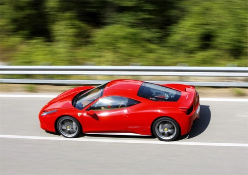  siêu xe ferrari 458 italia làm diễn viên - 3