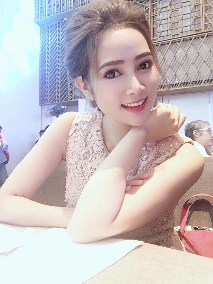 Thanh hằng - bông hồng mới của màn ảnh việt - 1