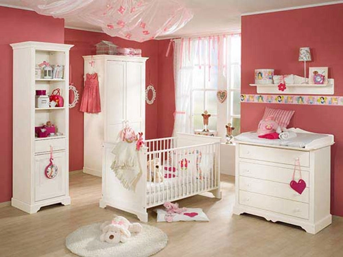 Trẻ khóc suốt đêm vì phòng ngủ nhiều bức xạ điện từ - 1
