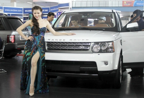  triển lãm autoexpo 2012 chuẩn bị khai mạc - 1