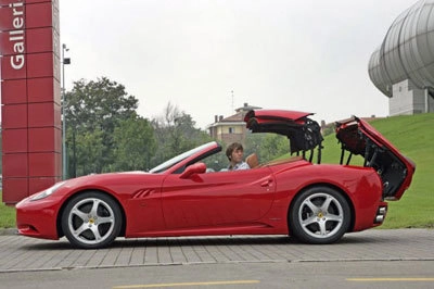  vẻ đẹp của ferrari california - 3