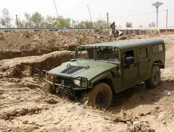  xe humvee kiểu trung quốc - 7