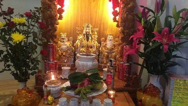 6 đại kỵ mà nhà nào cũng mắc khi cúng thần tài làm mãi không phất vì đúng điểm này - 1