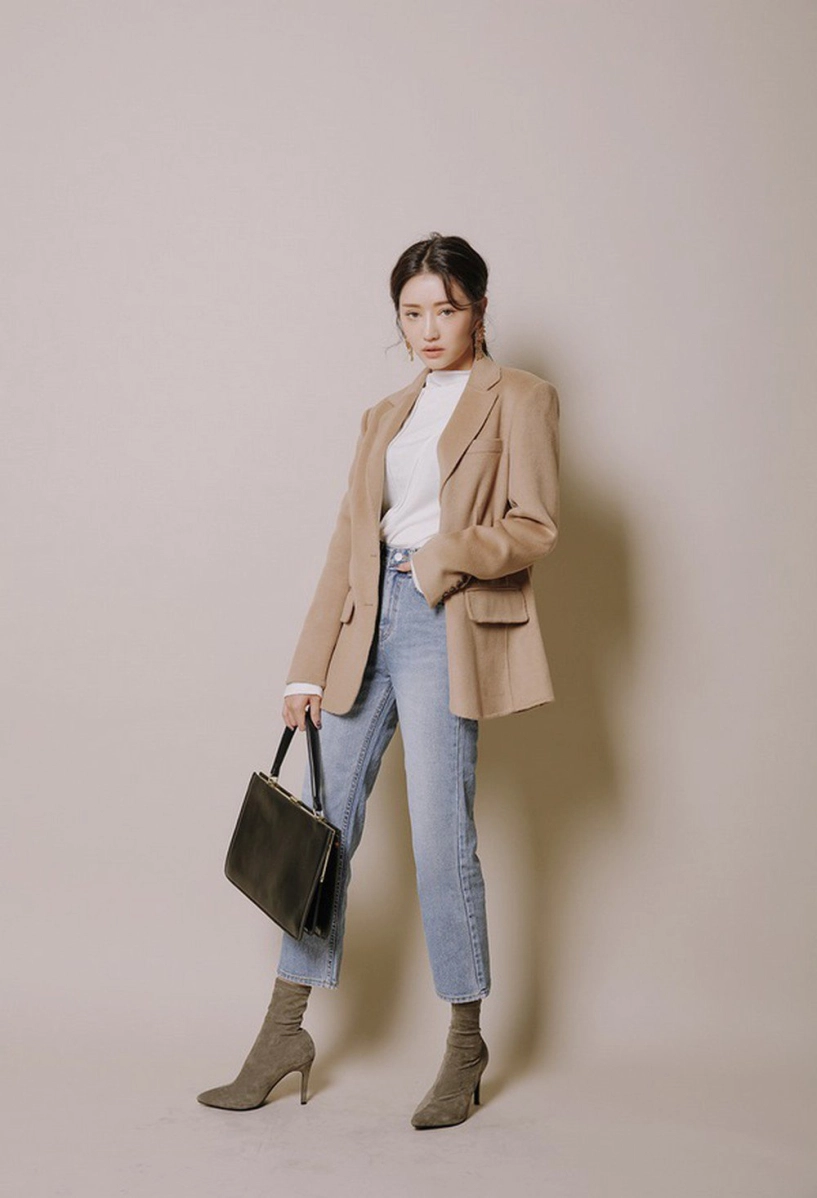 Ai cũng biết blazer dễ mặc nhưng mặc sao cho hợp với dáng người mới là điều quan trọng - 16