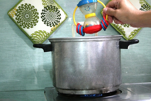 bí kíp làm sạch và sắp xếp đồ chơi của bé - 2