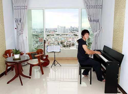 Căn hộ ngập tràn nắng của hotboy huỳnh anh - 2