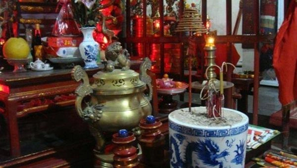 Cuối tháng 6 lau dọn bàn thờ đầu tháng cô hồn tiền bạc tíu tít may mắn cả năm - 3