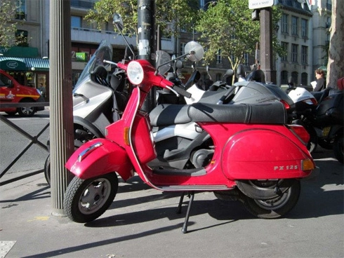  dàn vespa khoe sắc ở paris - 2